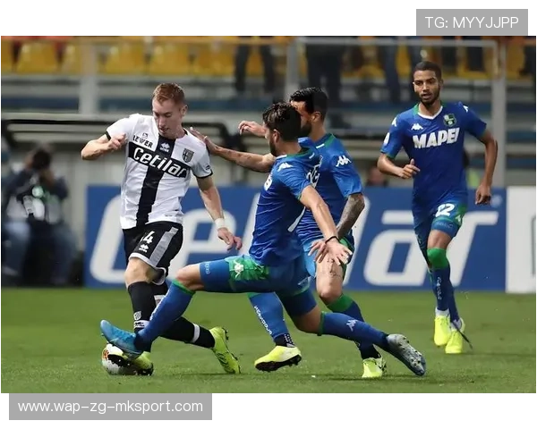 意甲都灵高位抢断,转化为关键进球:从防守压迫到进攻爆发的全景解码 意甲都灵高位抢断,转化为关键进球:从防守压迫到进攻爆发的全景解码